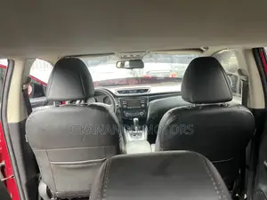 Nissan Qashqai 2017 Red