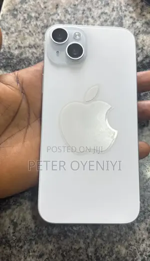 Apple iPhone 15 Plus 128 GB Green