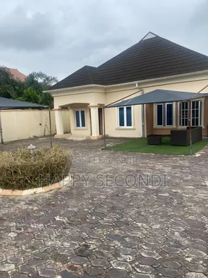4bdrm Bungalow in Sangotedo for sale