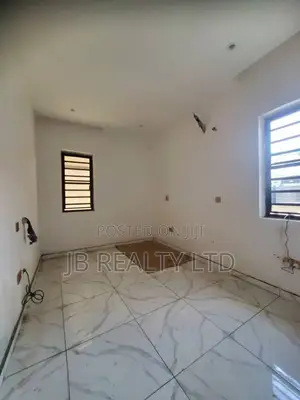 2bdrm Block of Flats in Ologolo for rent