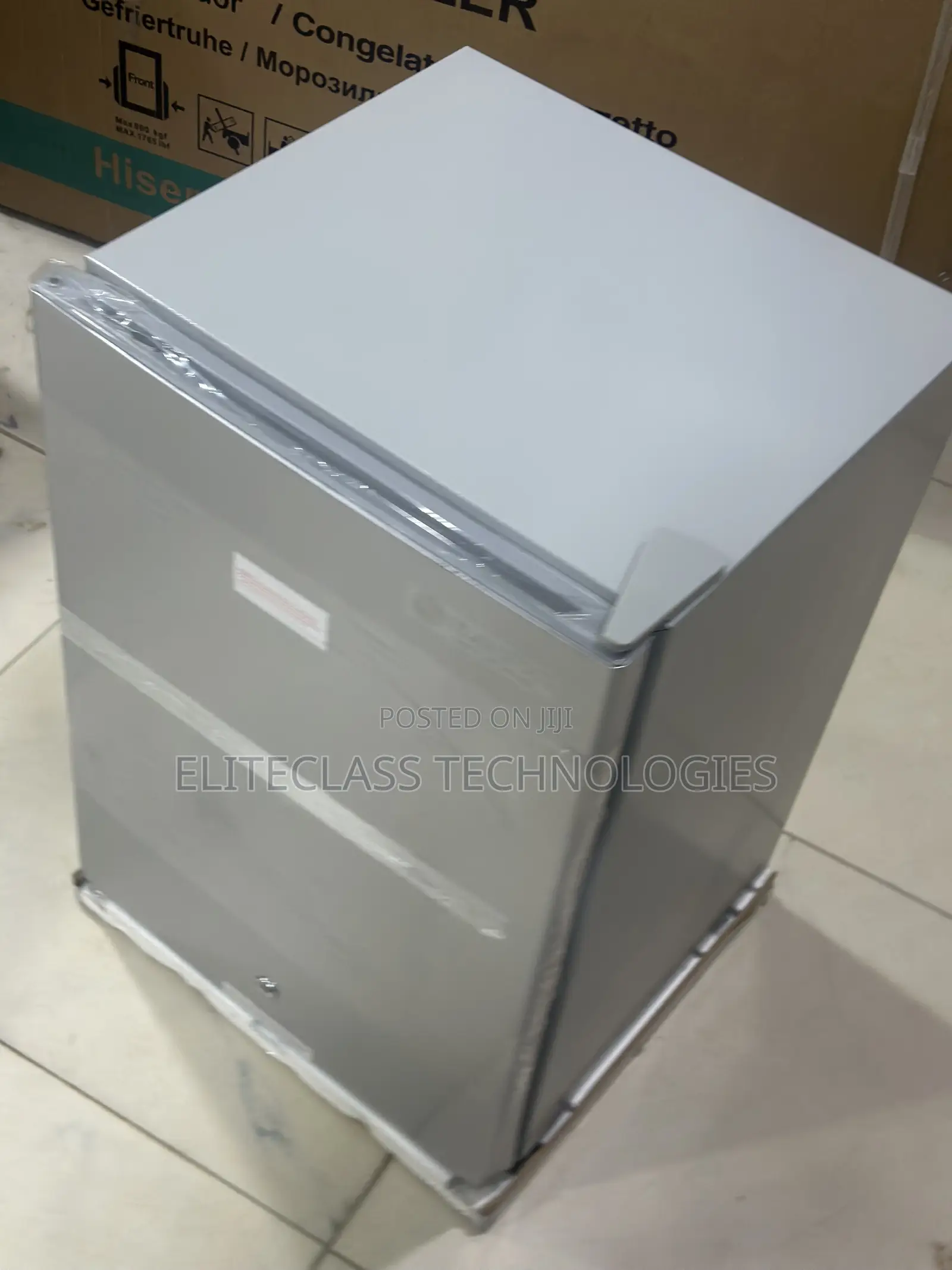 Glamstar GFR-90S-E Home Refrigerator