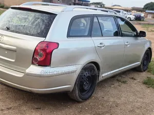 Toyota Avensis 2006 Silver