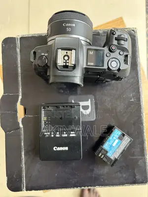Canon EOS R With RF 50mm, Battery and Charger