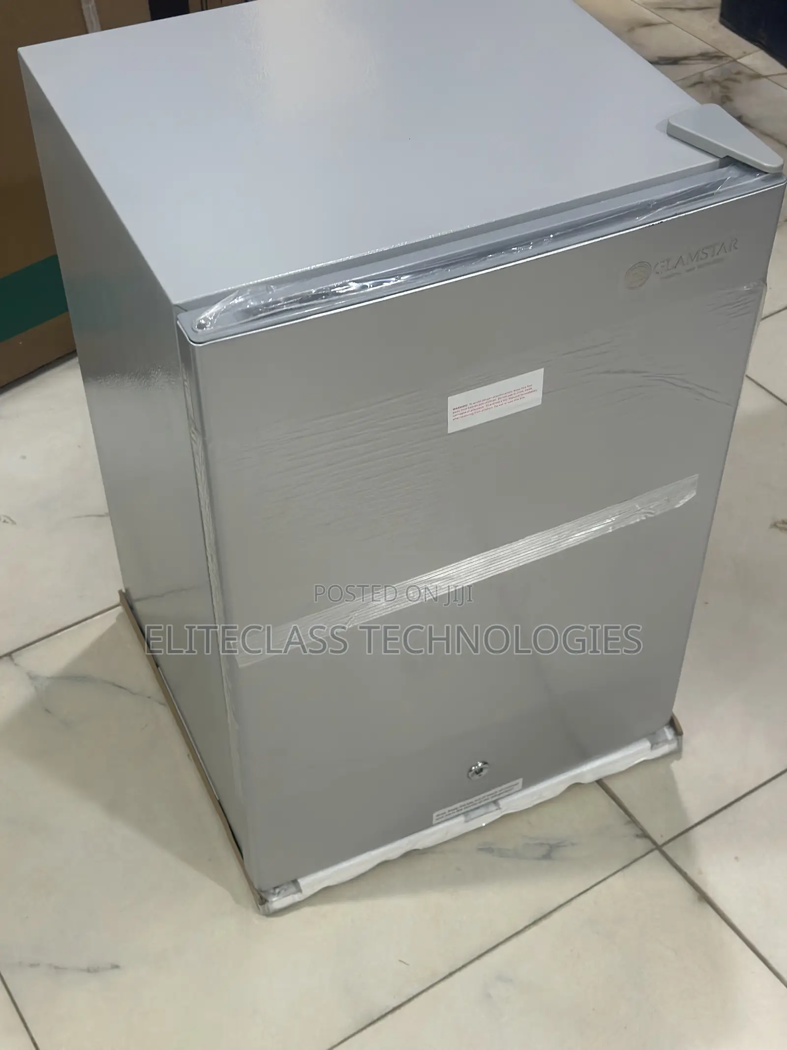 Refrigerator GFR-90S-E – Glamstar