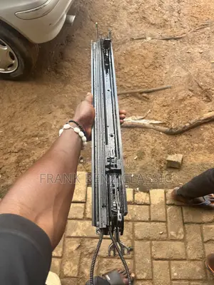 Roof Rail or Roof Mechanism for C300, E300, GLE, GLC, CLA, GLS, a-Clas