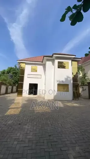 10bdrm Duplex in Wuse 2 for sale