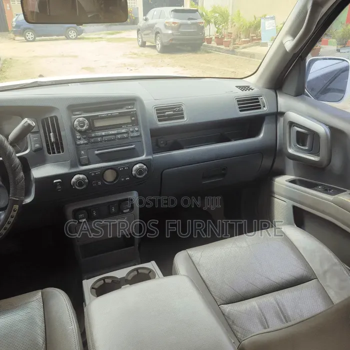 Honda Ridgeline 2010 White