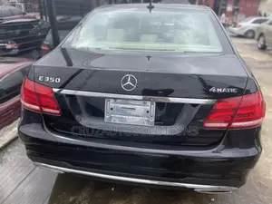 Mercedes-Benz E350 2013 Black