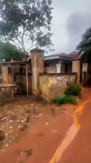 3bdrm Apartment in Benin City for sale