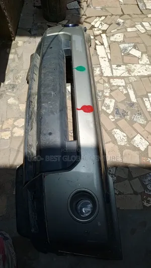 Complete Front Bumper Land Rover LR4