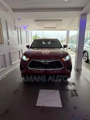 Toyota Highlander 2023 Burgundy