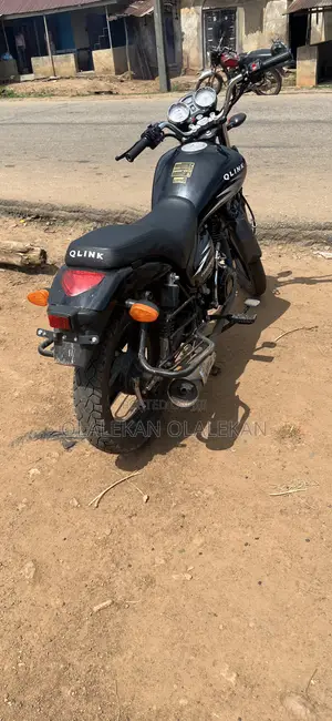 Qlink XF 200 2023 Black