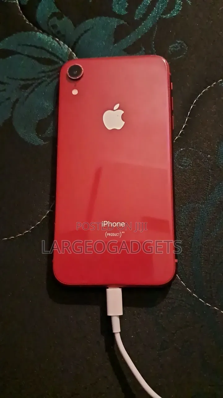 Apple iPhone XR 128 GB Red