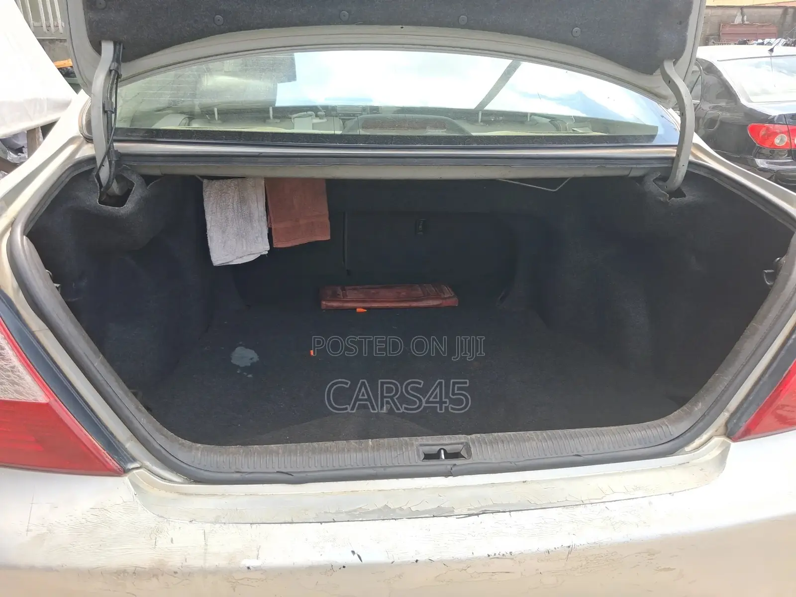 Toyota Camry 2004 Silver