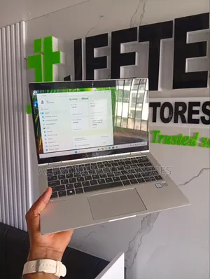 Laptop HP EliteBook 1030 8GB Intel Core i5 SSD 256GB