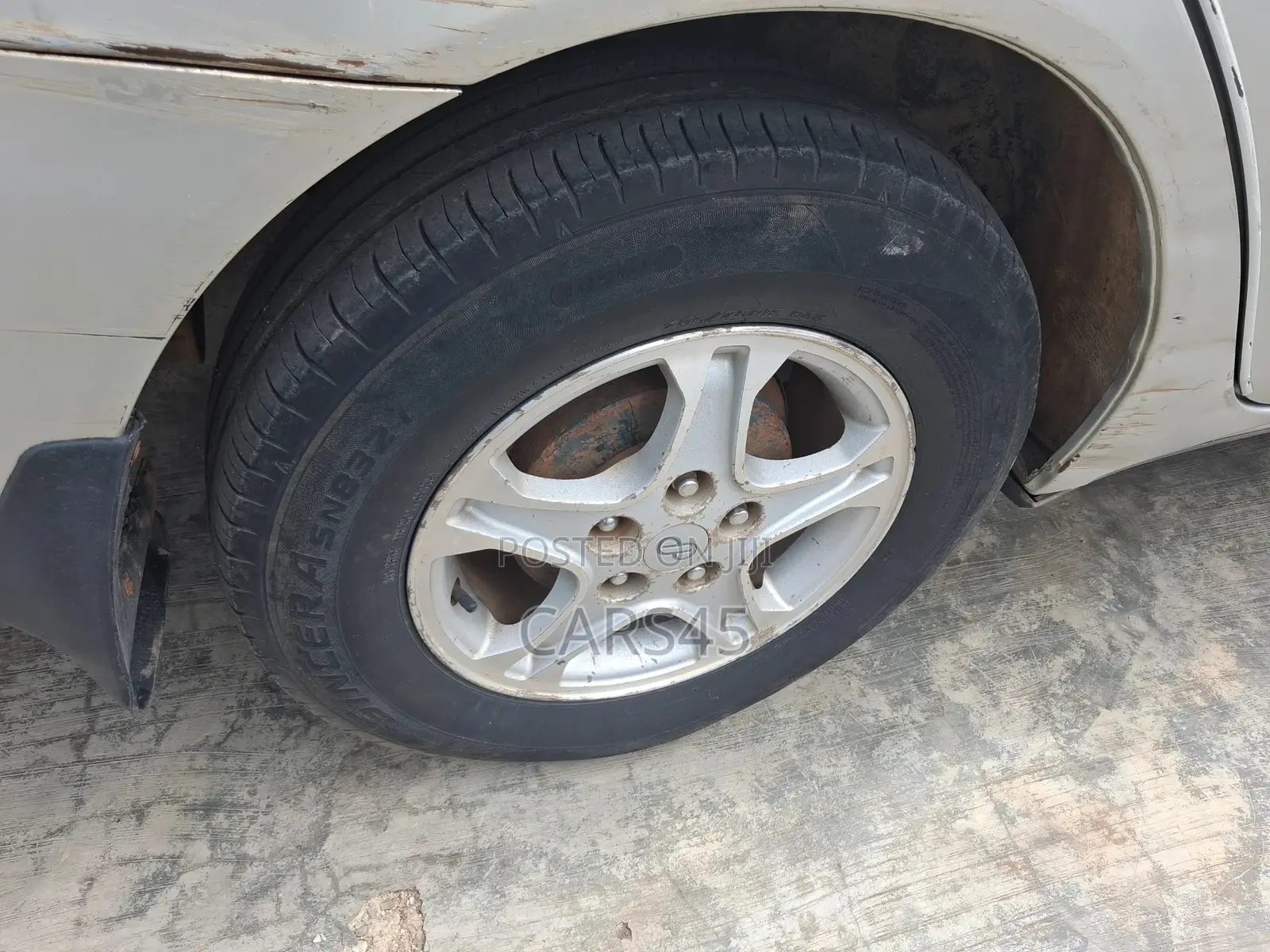 Toyota Camry 2004 Silver