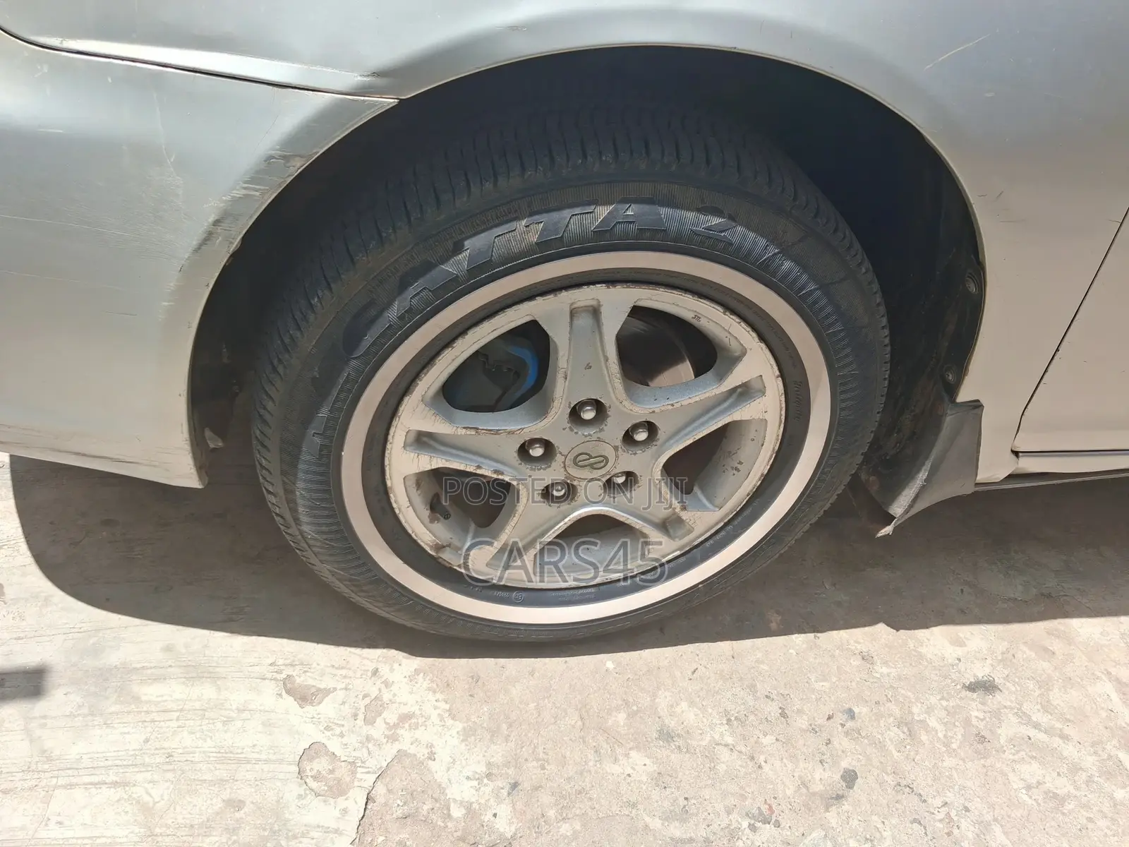 Toyota Camry 2004 Silver