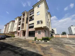 2bdrm Block of Flats in Idu Industrial for sale