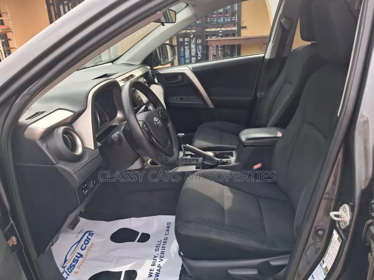 Toyota RAV4 2015 Gray