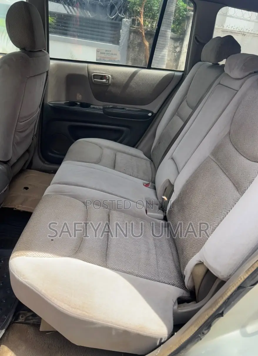 Toyota Highlander 2003 Silver