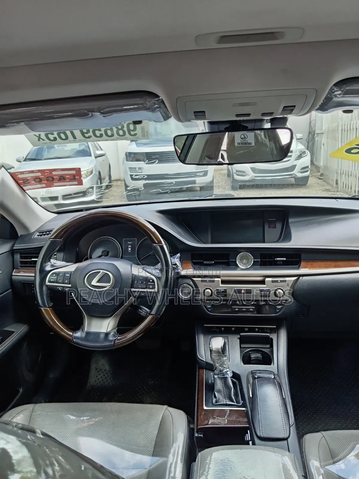 Lexus ES 2016 Gray