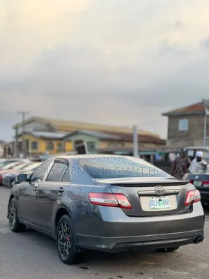 Toyota Camry 2008 Gray