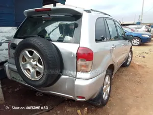 Toyota RAV4 2004 Silver