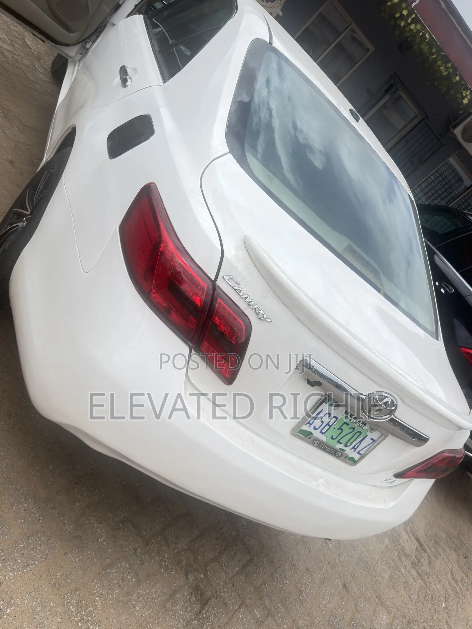 Toyota Camry 2010 White