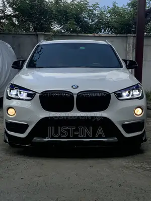 BMW X1 xDrive28i AWD 2019 White