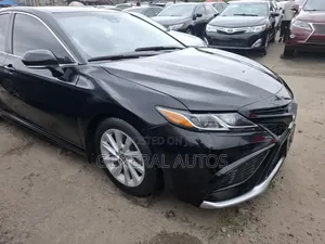 Toyota Camry 2020 Black
