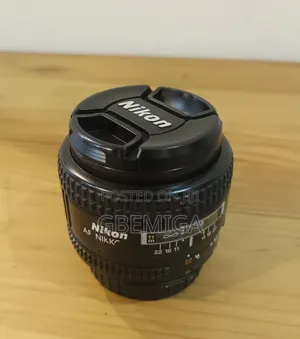 Nikon 24mm 2.8