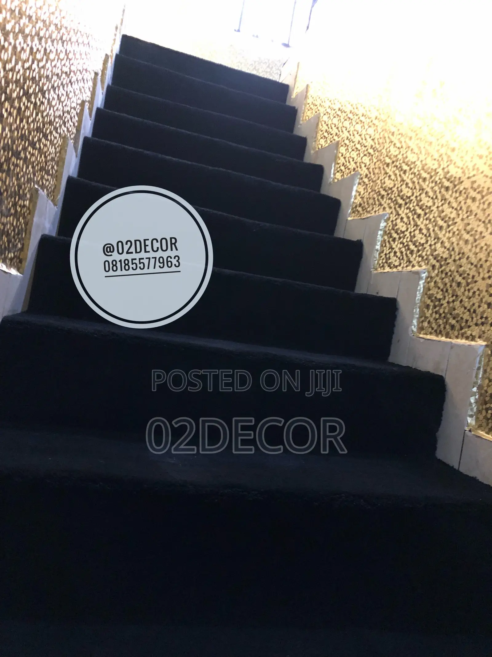 Plain Rugs for Staircase (Easy Maintenance)