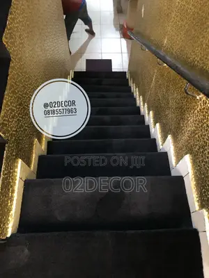 Plain Rugs for Staircase (Easy Maintenance)