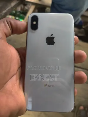 Apple iPhone X 64 GB White