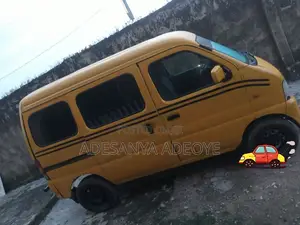 Suzuki APV Minibus 2016 Yellow