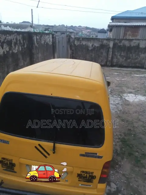 Suzuki APV Minibus 2016 Yellow
