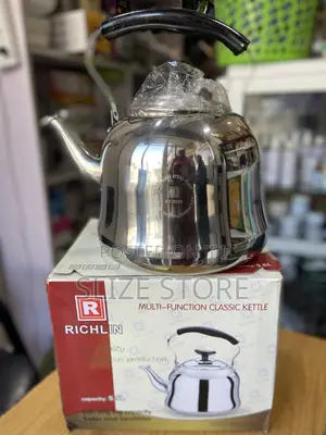 Multi Function Classic Whistling Kettle 5.5L