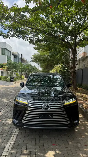 Lexus LX 600 2023 Black