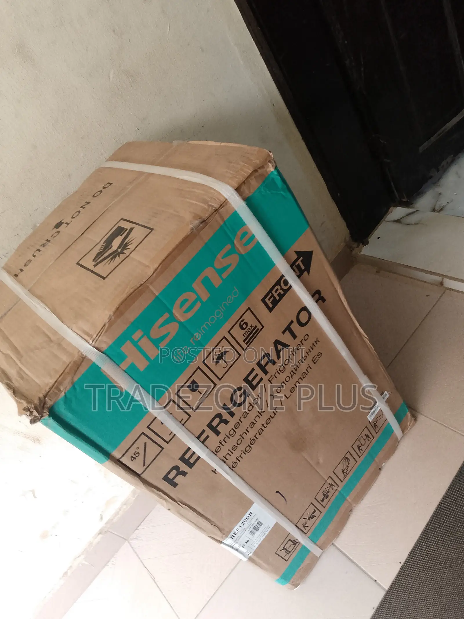 Compact Hisense Fridge With Freezer