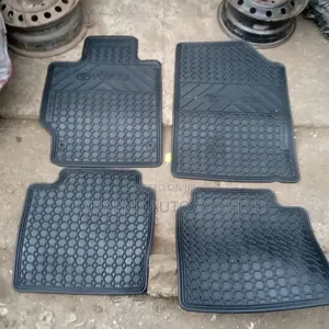 Toyota Camry Follow Come Tokunbo Factory Fitted.