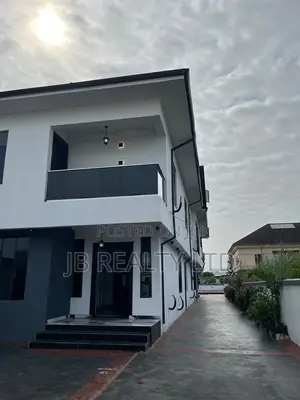 6bdrm Duplex in Royal Gardens, Ajah for sale