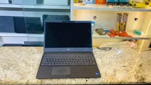 Laptop Dell Precision 7560 32GB Intel Core i7 SSD 1T