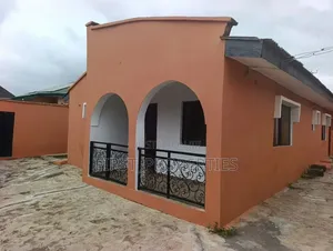 2bdrm Bungalow in Afi Iyanu Ologuneru, Eleyele for rent