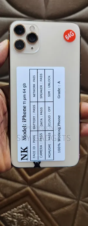 Apple iPhone 11 Pro Max 64 GB Gold