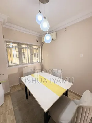Modern Custom-Made Concrete Dining Table – White & Gold