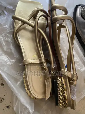 Elegant Gold Strappy Platform Heels With Chain Detail ✨