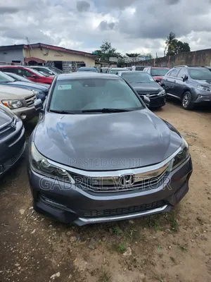 Honda Accord EX 4dr Sedan FWD (2.4L 4cyl 2A) 2017 Gray