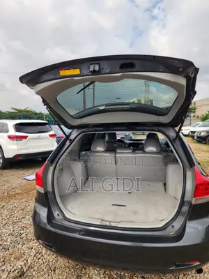 Toyota Venza 2010 Gray