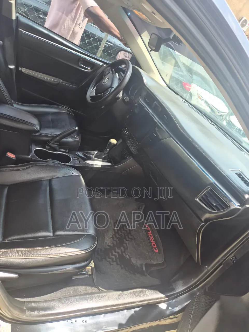 Toyota Corolla 2015 Black