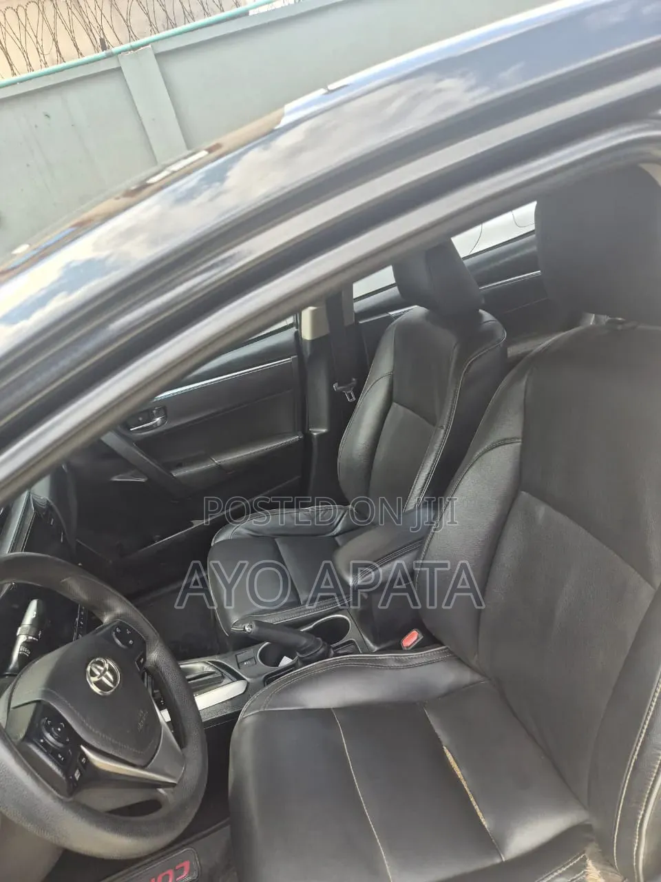 Toyota Corolla 2015 Black